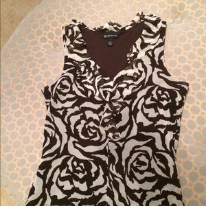 INC Sleeveless print top! Like new!
